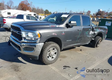 2022 Ram 2500 Tradesman 4X4 6'4 Box z USA, uszkodzony, nr VIN 3C6UR5CL5NG253979